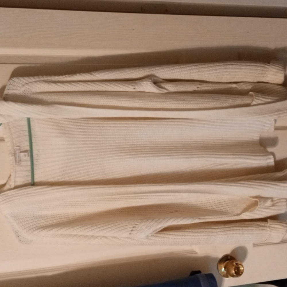 Cream hooded sweater